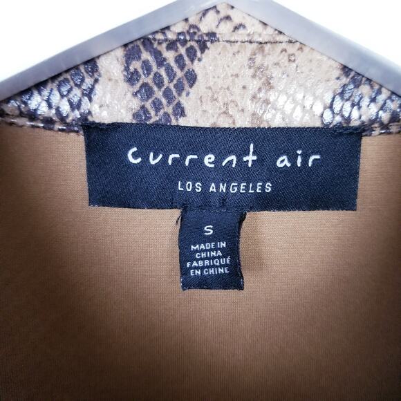 Anthropologie Current Air Python Print Textured Cropped Trucker Jacket - Small - Picture 9 of 10